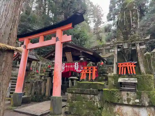 伏見稲荷大社　御膳谷奉拝所(京都府)
