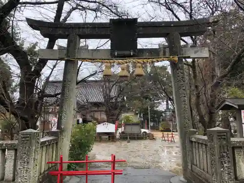 鴨島八幡神社の鳥居