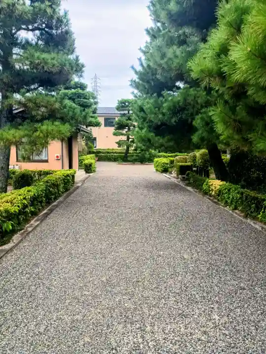 安楽寿院南 (近衞天皇)陵(京都府)