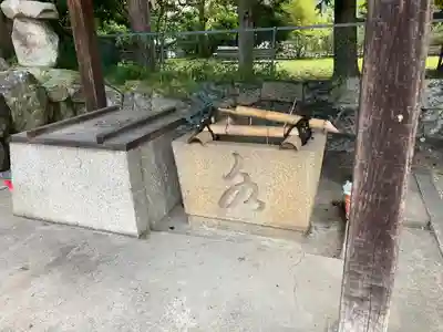 活津彦根神社の手水舎