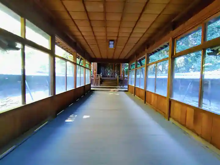 虫鹿神社(前原)の本殿・本堂