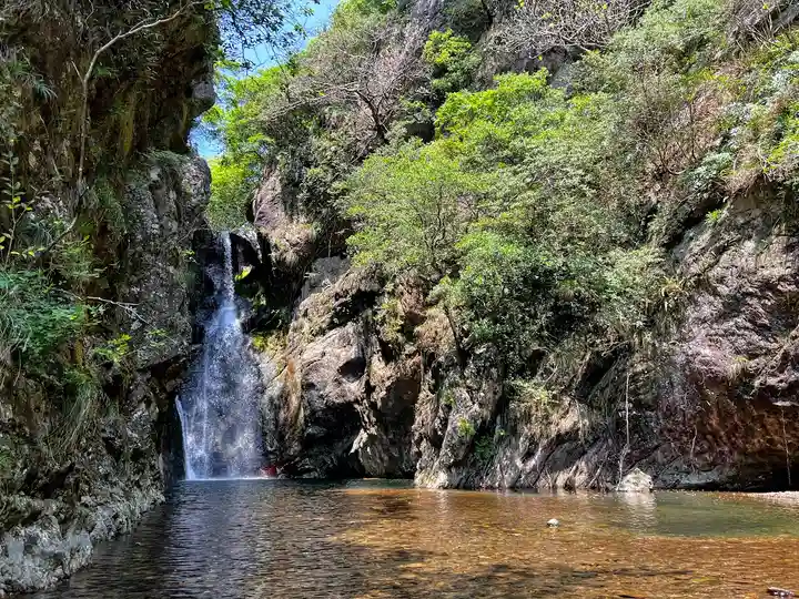 瀧三柱神社の周辺