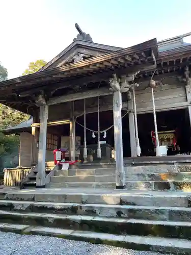 東霧島神社の本殿・本堂