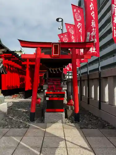 東京羽田 穴守稲荷神社の{uncategorized: "未分類", other: "その他", undefined: "問題あり", building: "その他建物", grave: "お墓", sacred_gate: "鳥居", guardian: "狛犬", statue: "像", buddha: "仏像", history: "歴史", nature: "自然", garden: "庭園", animal: "動物", pagoda: "塔", temizu: "手水舎", mountain_gate: "山門・神門", sanctuary: "本殿・本堂", subordinate: "末社・摂社", art: "芸術", scenery: "景色", jizo: "地蔵", ema: "絵馬", goshuin: "御朱印", omikuji: "おみくじ", items: "授与品その他", amulet: "お守り", goshuincho: "御朱印帳", eats: "食事", festival: "お祭り", votive_dance: "神楽", shichigosan: "七五三参", wedding: "結婚式", experience: "体験その他", initially: "初詣", around: "周辺", anti_infection: "感染症対策"}
