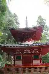 宝山寺の塔