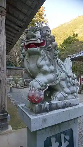 大矢田神社の狛犬