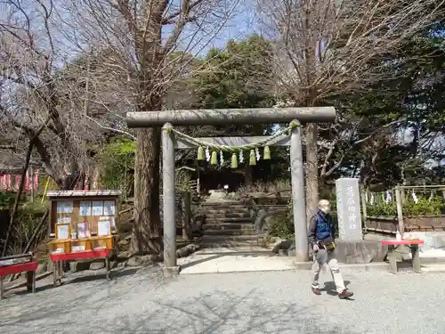 葛原岡神社の鳥居