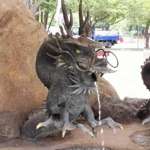 浅草神社の手水舎