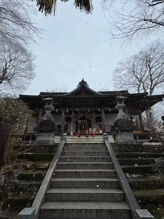 石都々古和気神社の{uncategorized: "未分類", other: "その他", undefined: "問題あり", building: "その他建物", grave: "お墓", sacred_gate: "鳥居", guardian: "狛犬", statue: "像", buddha: "仏像", history: "歴史", nature: "自然", garden: "庭園", animal: "動物", pagoda: "塔", temizu: "手水舎", mountain_gate: "山門・神門", sanctuary: "本殿・本堂", subordinate: "末社・摂社", art: "芸術", scenery: "景色", jizo: "地蔵", ema: "絵馬", goshuin: "御朱印", omikuji: "おみくじ", items: "授与品その他", amulet: "お守り", goshuincho: "御朱印帳", eats: "食事", festival: "お祭り", votive_dance: "神楽", shichigosan: "七五三参", wedding: "結婚式", experience: "体験その他", initially: "初詣", around: "周辺", anti_infection: "感染症対策"}
