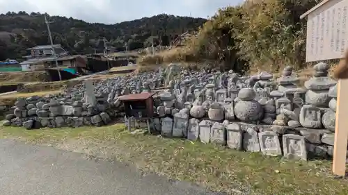 八講堂千体地蔵(滋賀県)