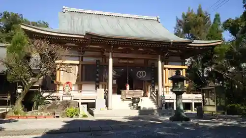 善楽寺の本殿・本堂
