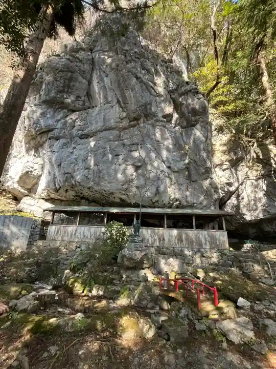 慈眼寺の{uncategorized: "未分類", other: "その他", undefined: "問題あり", building: "その他建物", grave: "お墓", sacred_gate: "鳥居", guardian: "狛犬", statue: "像", buddha: "仏像", history: "歴史", nature: "自然", garden: "庭園", animal: "動物", pagoda: "塔", temizu: "手水舎", mountain_gate: "山門・神門", sanctuary: "本殿・本堂", subordinate: "末社・摂社", art: "芸術", scenery: "景色", jizo: "地蔵", ema: "絵馬", goshuin: "御朱印", omikuji: "おみくじ", items: "授与品その他", amulet: "お守り", goshuincho: "御朱印帳", eats: "食事", festival: "お祭り", votive_dance: "神楽", shichigosan: "七五三参", wedding: "結婚式", experience: "体験その他", initially: "初詣", around: "周辺", anti_infection: "感染症対策"}