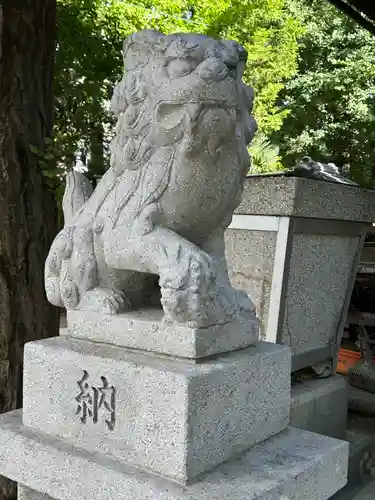 春日神社の狛犬