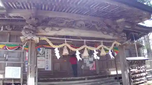 磐椅神社の本殿・本堂