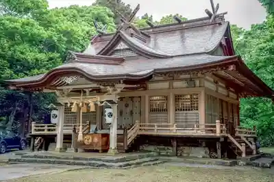 尻岸内八幡神社の本殿・本堂