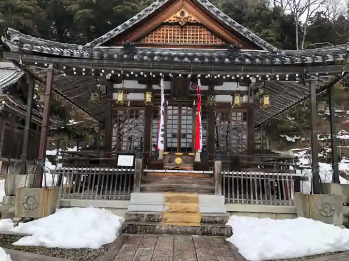 意冨布良神社の本殿・本堂