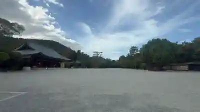 橿原神宮の{uncategorized: "未分類", other: "その他", undefined: "問題あり", building: "その他建物", grave: "お墓", sacred_gate: "鳥居", guardian: "狛犬", statue: "像", buddha: "仏像", history: "歴史", nature: "自然", garden: "庭園", animal: "動物", pagoda: "塔", temizu: "手水舎", mountain_gate: "山門・神門", sanctuary: "本殿・本堂", subordinate: "末社・摂社", art: "芸術", scenery: "景色", jizo: "地蔵", ema: "絵馬", goshuin: "御朱印", omikuji: "おみくじ", items: "授与品その他", amulet: "お守り", goshuincho: "御朱印帳", eats: "食事", festival: "お祭り", votive_dance: "神楽", shichigosan: "七五三参", wedding: "結婚式", experience: "体験その他", initially: "初詣", around: "周辺", anti_infection: "感染症対策"}