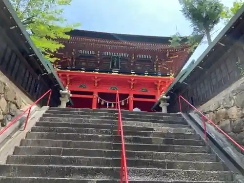 六所神社の山門・神門