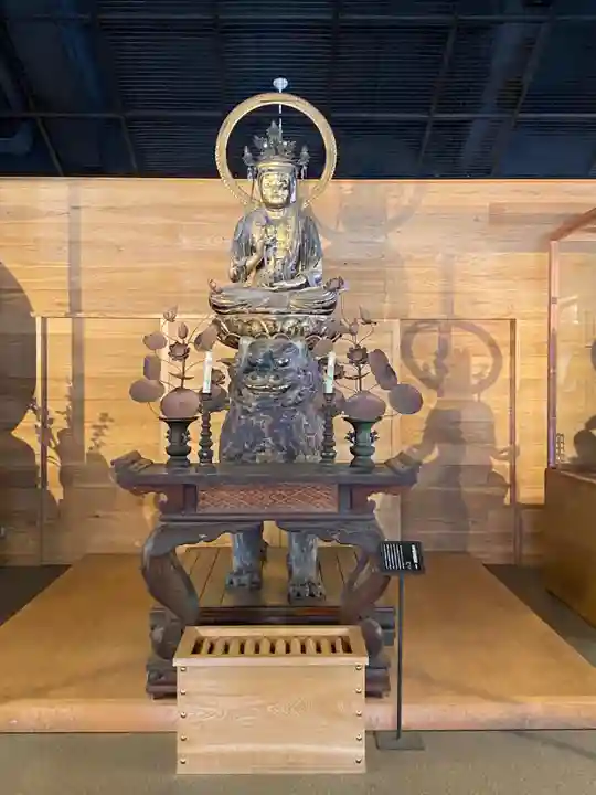 新宮熊野神社の仏像