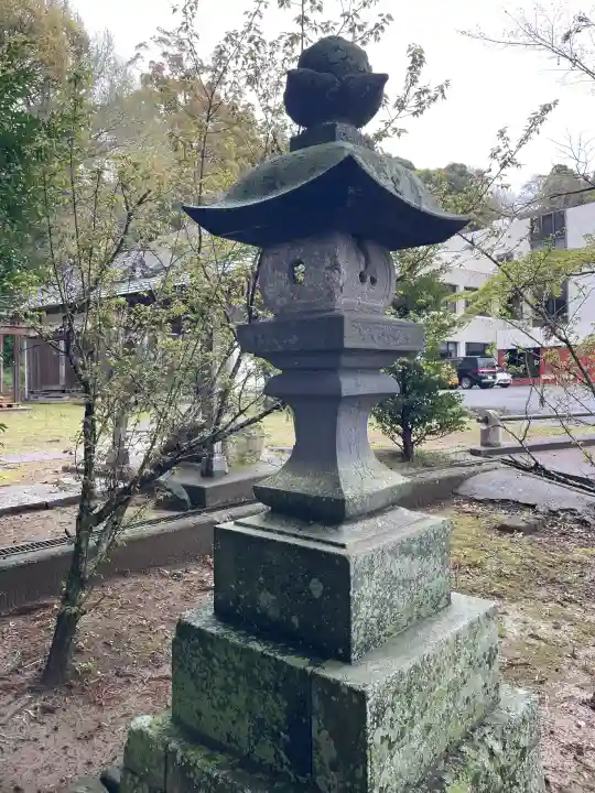 菅原神社の{uncategorized: "未分類", other: "その他", undefined: "問題あり", building: "その他建物", grave: "お墓", sacred_gate: "鳥居", guardian: "狛犬", statue: "像", buddha: "仏像", history: "歴史", nature: "自然", garden: "庭園", animal: "動物", pagoda: "塔", temizu: "手水舎", mountain_gate: "山門・神門", sanctuary: "本殿・本堂", subordinate: "末社・摂社", art: "芸術", scenery: "景色", jizo: "地蔵", ema: "絵馬", goshuin: "御朱印", omikuji: "おみくじ", items: "授与品その他", amulet: "お守り", goshuincho: "御朱印帳", eats: "食事", festival: "お祭り", votive_dance: "神楽", shichigosan: "七五三参", wedding: "結婚式", experience: "体験その他", initially: "初詣", around: "周辺", anti_infection: "感染症対策"}