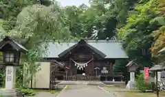 神明社の本殿