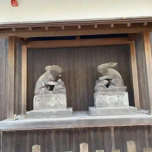 調神社の狛犬