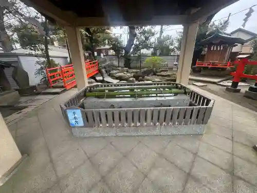 葛西神社の{uncategorized: "未分類", other: "その他", undefined: "問題あり", building: "その他建物", grave: "お墓", sacred_gate: "鳥居", guardian: "狛犬", statue: "像", buddha: "仏像", history: "歴史", nature: "自然", garden: "庭園", animal: "動物", pagoda: "塔", temizu: "手水舎", mountain_gate: "山門・神門", sanctuary: "本殿・本堂", subordinate: "末社・摂社", art: "芸術", scenery: "景色", jizo: "地蔵", ema: "絵馬", goshuin: "御朱印", omikuji: "おみくじ", items: "授与品その他", amulet: "お守り", goshuincho: "御朱印帳", eats: "食事", festival: "お祭り", votive_dance: "神楽", shichigosan: "七五三参", wedding: "結婚式", experience: "体験その他", initially: "初詣", around: "周辺", anti_infection: "感染症対策"}