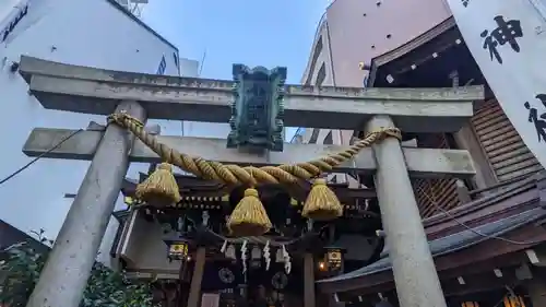 小網神社の鳥居