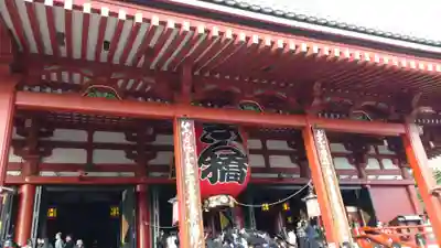 浅草寺の本殿・本堂