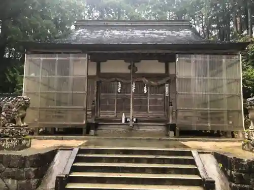 小虫神社の本殿・本堂