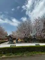 総持寺の{uncategorized: "未分類", other: "その他", undefined: "問題あり", building: "その他建物", grave: "お墓", sacred_gate: "鳥居", guardian: "狛犬", statue: "像", buddha: "仏像", history: "歴史", nature: "自然", garden: "庭園", animal: "動物", pagoda: "塔", temizu: "手水舎", mountain_gate: "山門・神門", sanctuary: "本殿・本堂", subordinate: "末社・摂社", art: "芸術", scenery: "景色", jizo: "地蔵", ema: "絵馬", goshuin: "御朱印", omikuji: "おみくじ", items: "授与品その他", amulet: "お守り", goshuincho: "御朱印帳", eats: "食事", festival: "お祭り", votive_dance: "神楽", shichigosan: "七五三参", wedding: "結婚式", experience: "体験その他", initially: "初詣", around: "周辺", anti_infection: "感染症対策"}