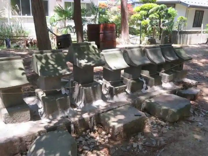 玉諸神社の末社・摂社