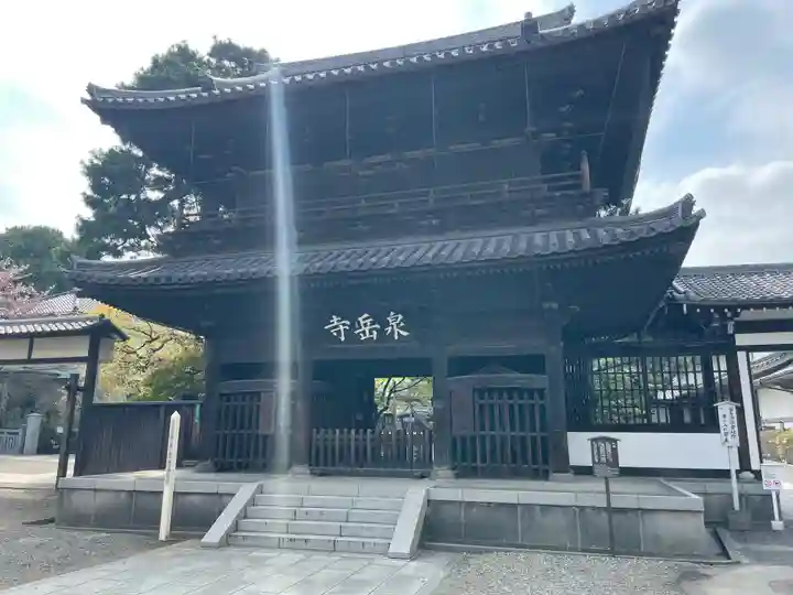 泉岳寺の山門・神門