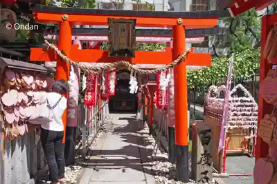 露天神社（お初天神）の末社・摂社