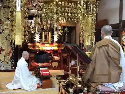 法源寺の本殿・本堂