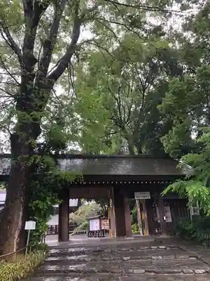 阿佐ヶ谷神明宮の山門・神門