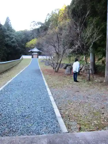 岩水寺の建物その他