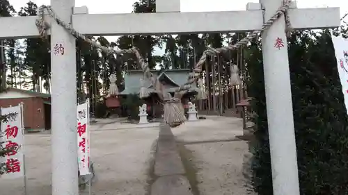 鹿嶋三嶋神社の鳥居