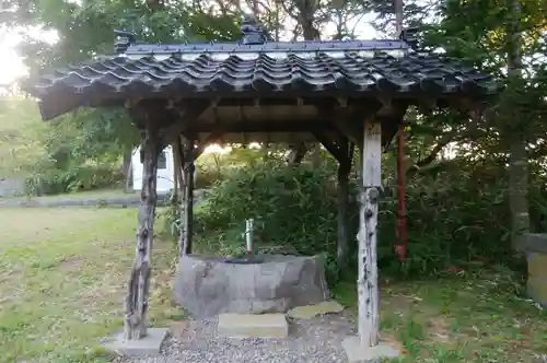 砂原稲荷神社の手水