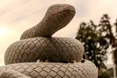 阿蘇白水龍神權現～白蛇神社～(熊本県)