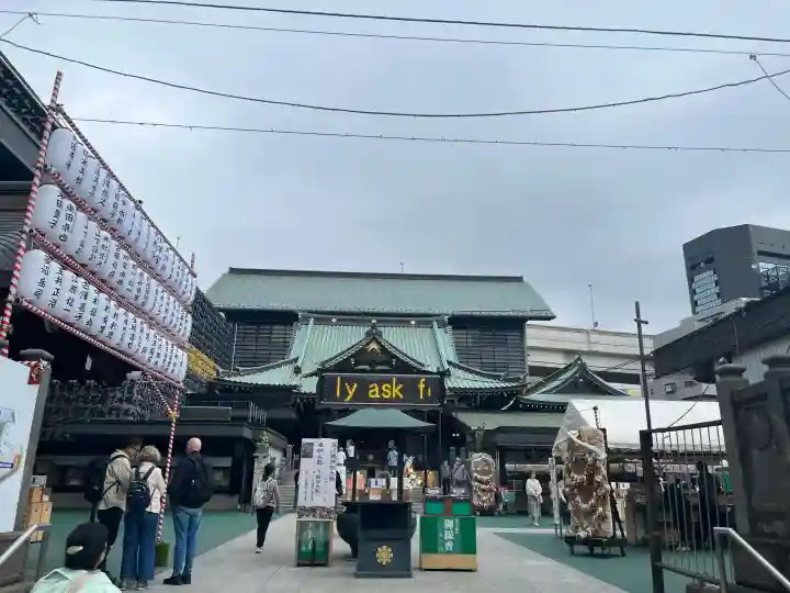 成田山深川不動堂(新勝寺東京別院)の{uncategorized: "未分類", other: "その他", undefined: "問題あり", building: "その他建物", grave: "お墓", sacred_gate: "鳥居", guardian: "狛犬", statue: "像", buddha: "仏像", history: "歴史", nature: "自然", garden: "庭園", animal: "動物", pagoda: "塔", temizu: "手水舎", mountain_gate: "山門・神門", sanctuary: "本殿・本堂", subordinate: "末社・摂社", art: "芸術", scenery: "景色", jizo: "地蔵", ema: "絵馬", goshuin: "御朱印", omikuji: "おみくじ", items: "授与品その他", amulet: "お守り", goshuincho: "御朱印帳", eats: "食事", festival: "お祭り", votive_dance: "神楽", shichigosan: "七五三参", wedding: "結婚式", experience: "体験その他", initially: "初詣", around: "周辺", anti_infection: "感染症対策"}