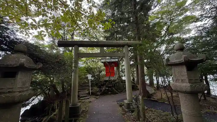 九頭龍神社本宮(神奈川県)