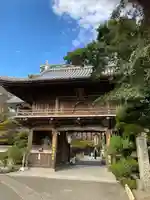 霊山寺の山門・神門