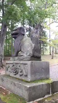 神居神社の狛犬
