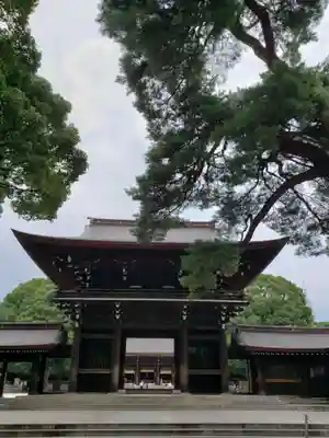 明治神宮の山門・神門