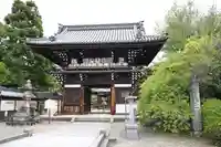 梅宮大社の山門・神門
