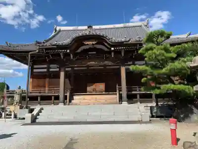 萬徳寺の本殿・本堂