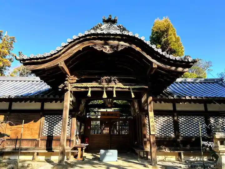 斑鳩神社の本殿・本堂