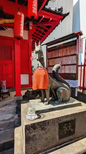 装束稲荷神社（王子稲荷神社境外摂社）の狛犬