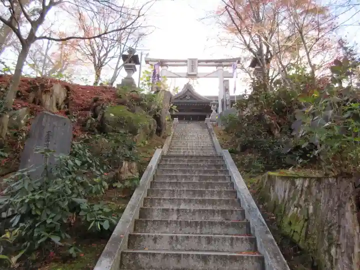 石都々古和気神社の鳥居